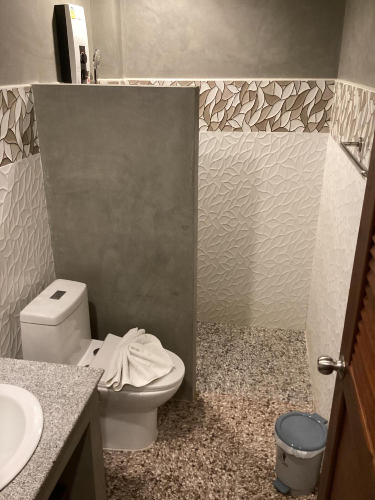 Puak Taem Boutique Hotel Чиангмай Экстерьер фото